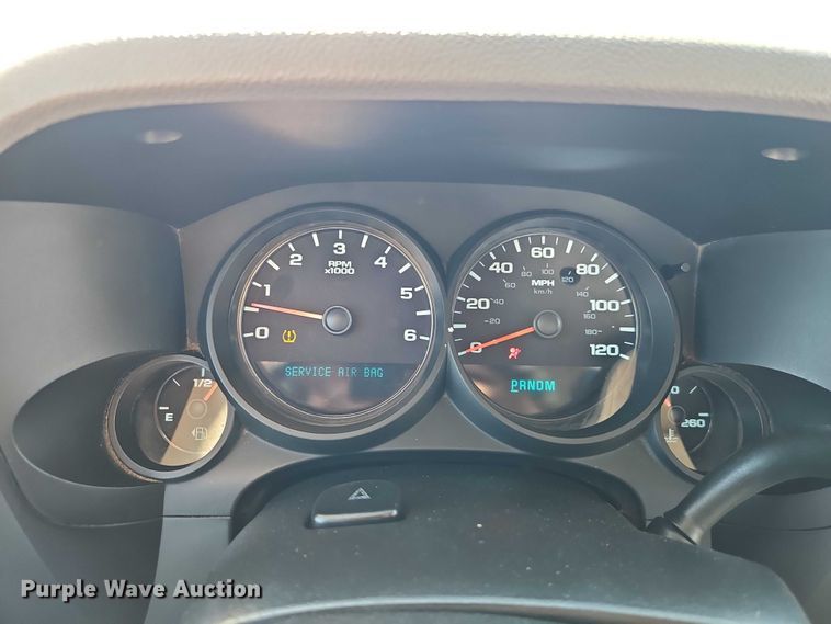 image for item EO7071 2010 Chevrolet Silverado 1500 Ext. Cab pickup truck