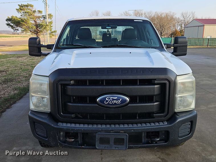image for item EO7073 2011 Ford F250 Super Duty Crew Cab pickup truck