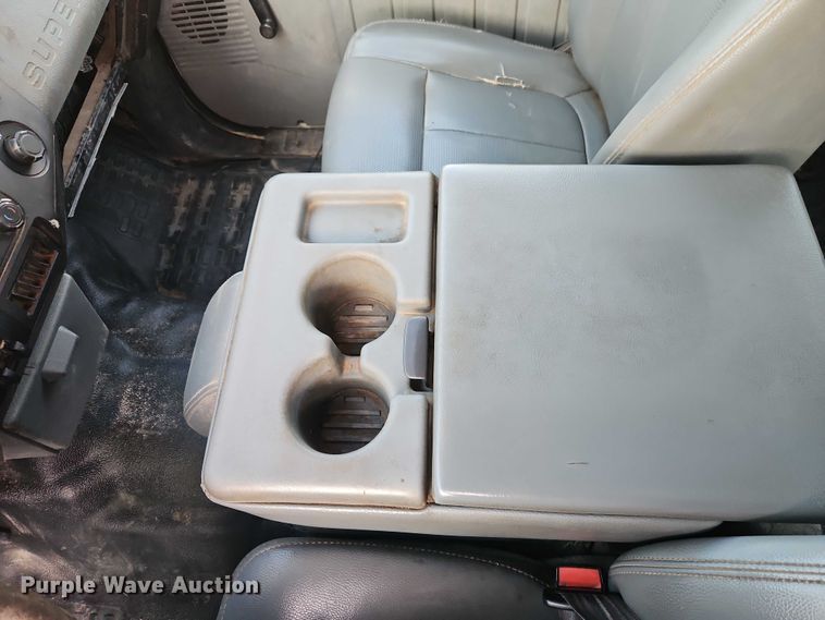image for item EO7073 2011 Ford F250 Super Duty Crew Cab pickup truck
