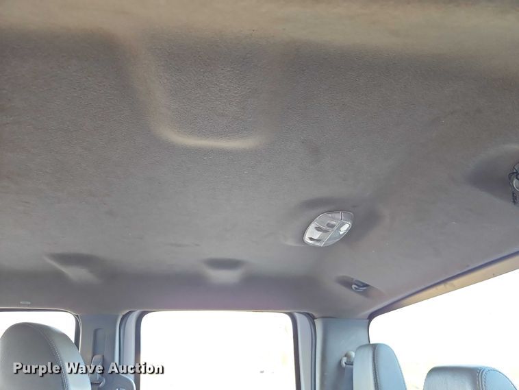 image for item EO7073 2011 Ford F250 Super Duty Crew Cab pickup truck