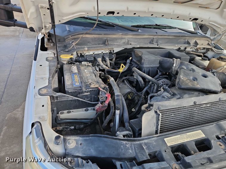 image for item EO7073 2011 Ford F250 Super Duty Crew Cab pickup truck
