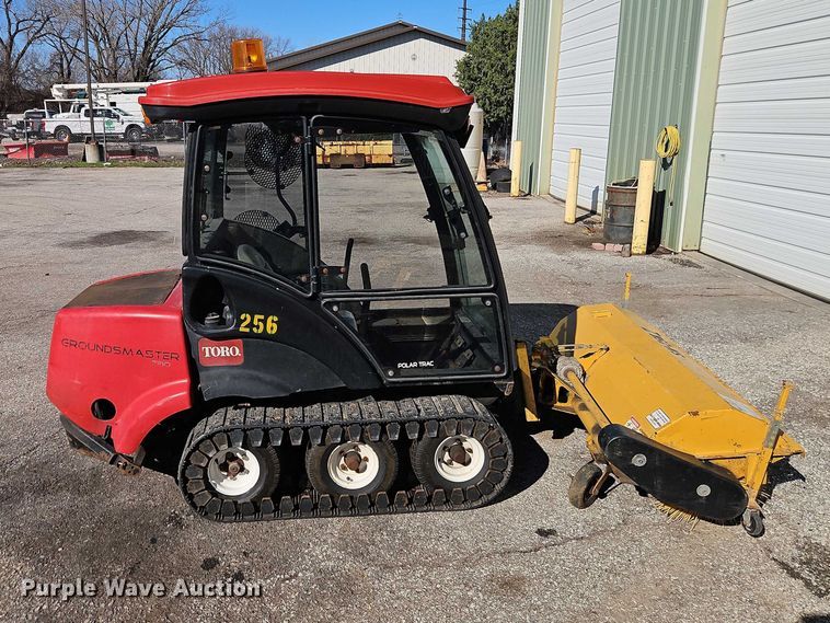 image for item EO7080 Toro Groundsmaster 7210 with Polar Trac system