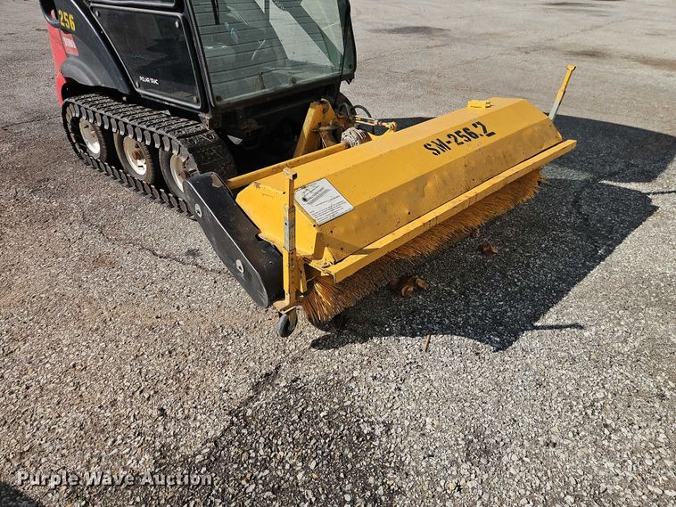 image for item EO7080 Toro Groundsmaster 7210 with Polar Trac system