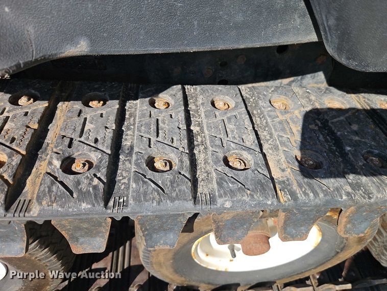 image for item EO7080 Toro Groundsmaster 7210 with Polar Trac system