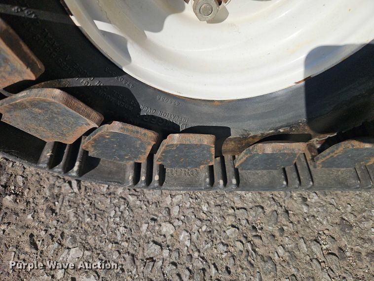 image for item EO7080 Toro Groundsmaster 7210 with Polar Trac system