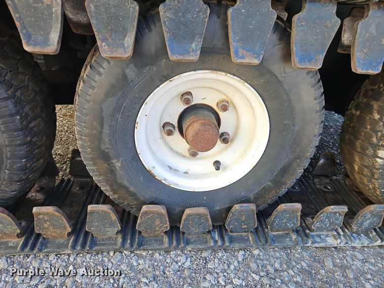 image for item EO7080 Toro Groundsmaster 7210 with Polar Trac system