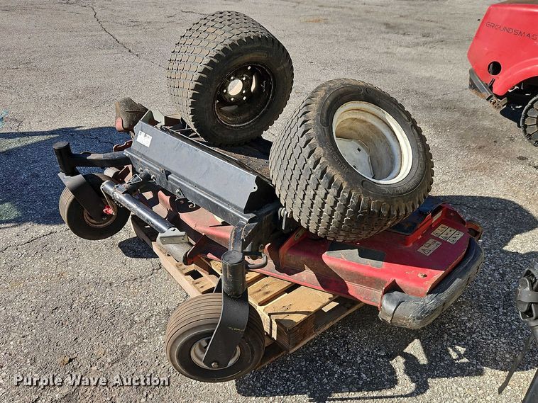 image for item EO7080 Toro Groundsmaster 7210 with Polar Trac system