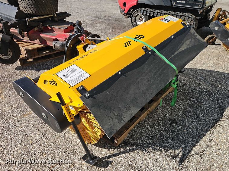 image for item EO7080 Toro Groundsmaster 7210 with Polar Trac system