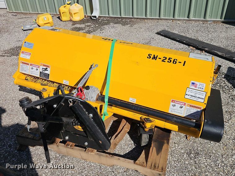 image for item EO7080 Toro Groundsmaster 7210 with Polar Trac system