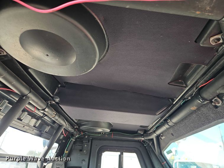 image for item EO7081 2009 Polaris Ranger 700 EFI utility vehicle