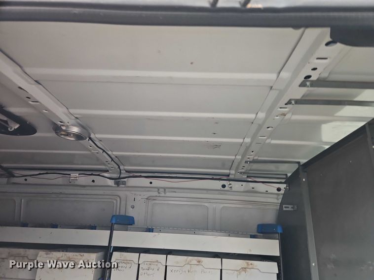image for item EO7083 2006 Ford E350 van