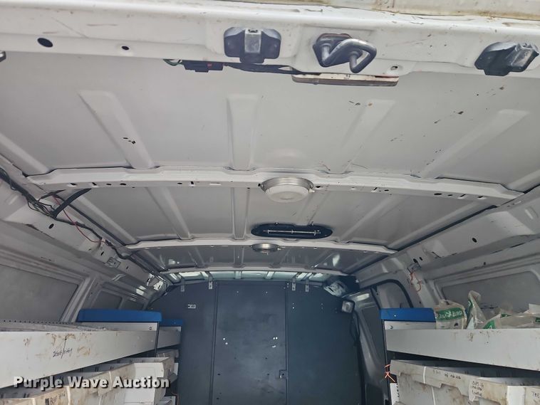 image for item EO7083 2006 Ford E350 van