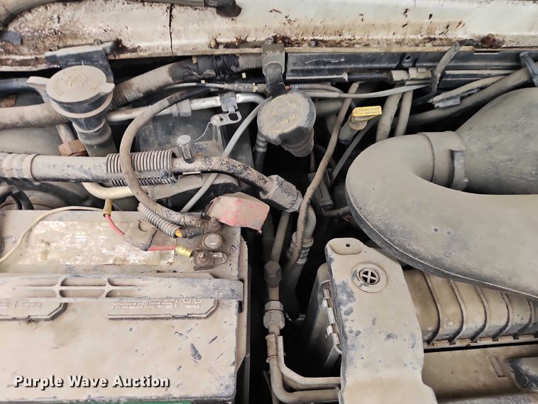 image for item EO7083 2006 Ford E350 van