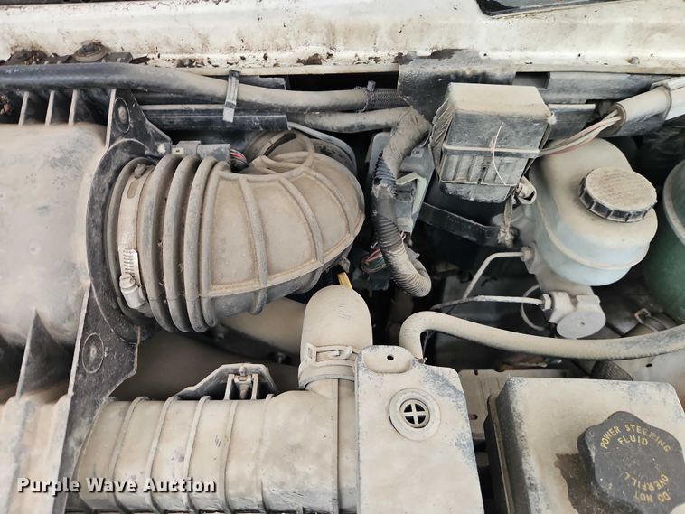 image for item EO7083 2006 Ford E350 van