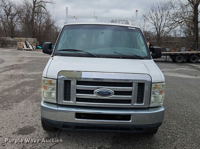 image for item EO7084 2008 Ford E250 van