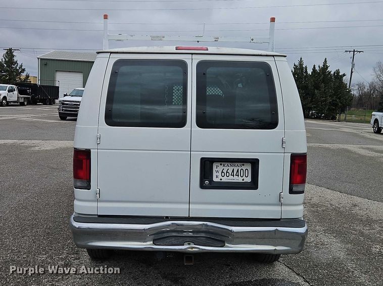 image for item EO7084 2008 Ford E250 van
