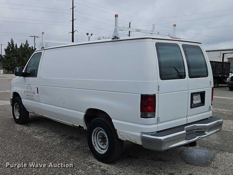 image for item EO7084 2008 Ford E250 van