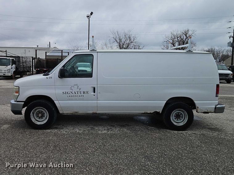 image for item EO7084 2008 Ford E250 van