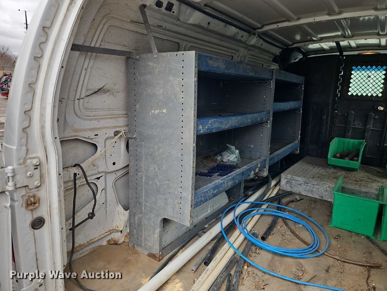 image for item EO7084 2008 Ford E250 van