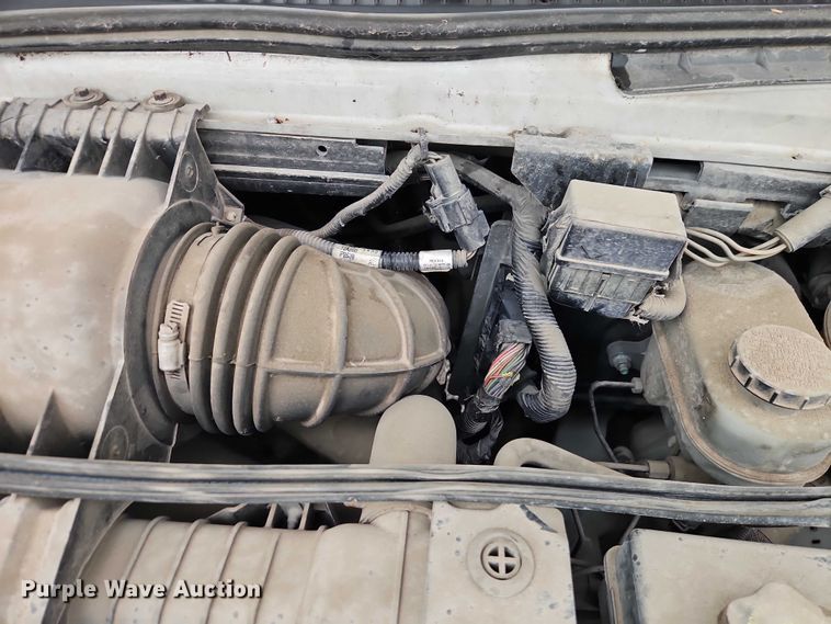 image for item EO7084 2008 Ford E250 van