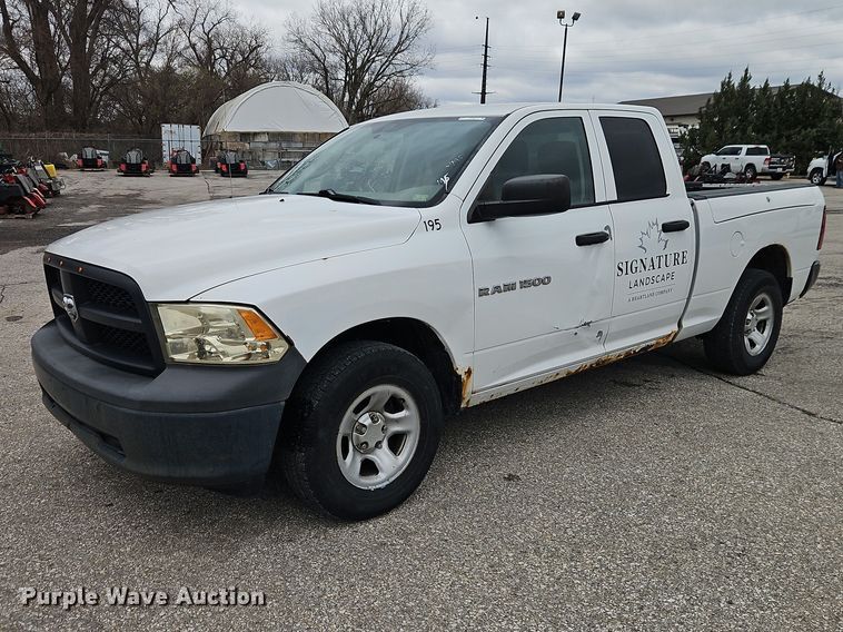 image for item EO7087 2012 RAM 1500 Ext. Cab pickup truck