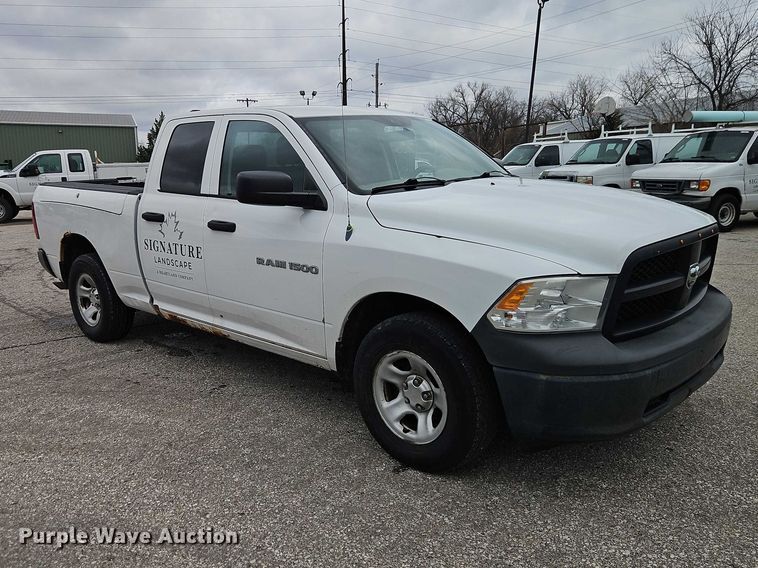 image for item EO7087 2012 RAM 1500 Ext. Cab pickup truck