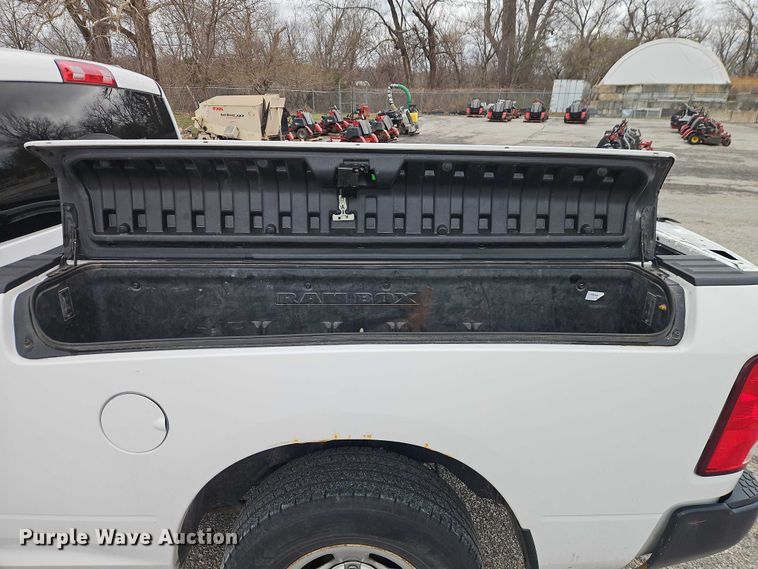 image for item EO7087 2012 RAM 1500 Ext. Cab pickup truck