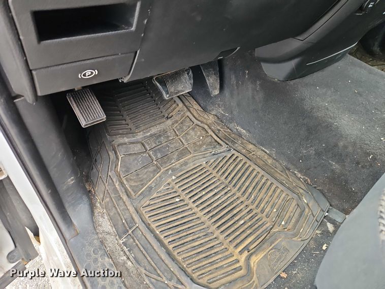 image for item EO7087 2012 RAM 1500 Ext. Cab pickup truck