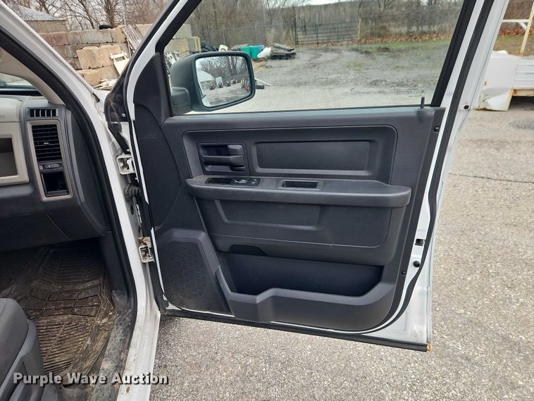 image for item EO7087 2012 RAM 1500 Ext. Cab pickup truck