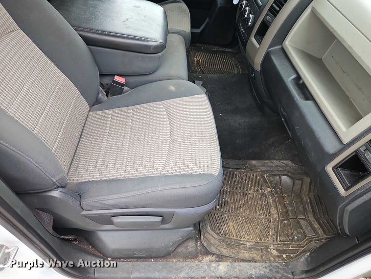 image for item EO7087 2012 RAM 1500 Ext. Cab pickup truck