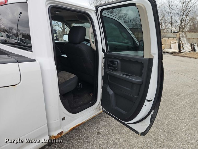 image for item EO7087 2012 RAM 1500 Ext. Cab pickup truck