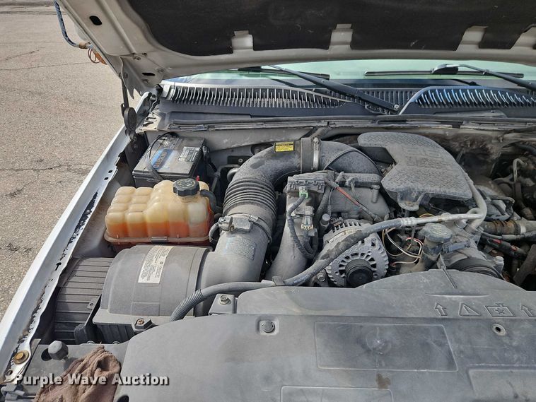 image for item EO7088 2007 GMC Sierra 3500 dump bed pickup truck