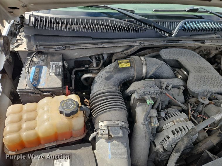 image for item EO7088 2007 GMC Sierra 3500 dump bed pickup truck