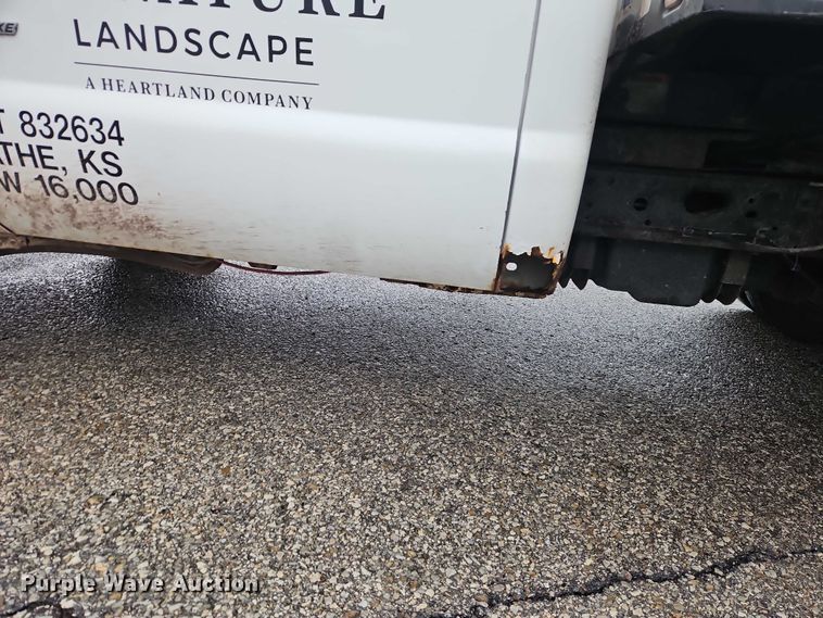 image for item EO7092 2011 Ford F350 dump flatbed pickup truck