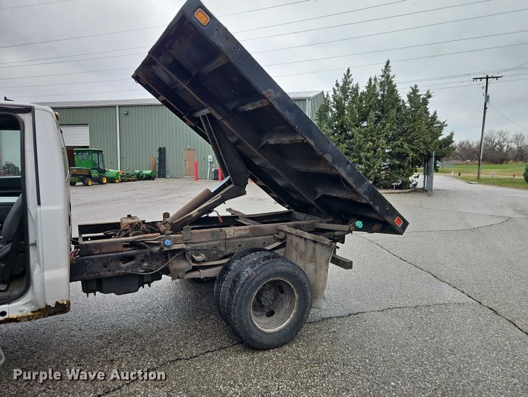 image for item EO7092 2011 Ford F350 dump flatbed pickup truck