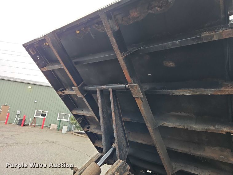 image for item EO7092 2011 Ford F350 dump flatbed pickup truck