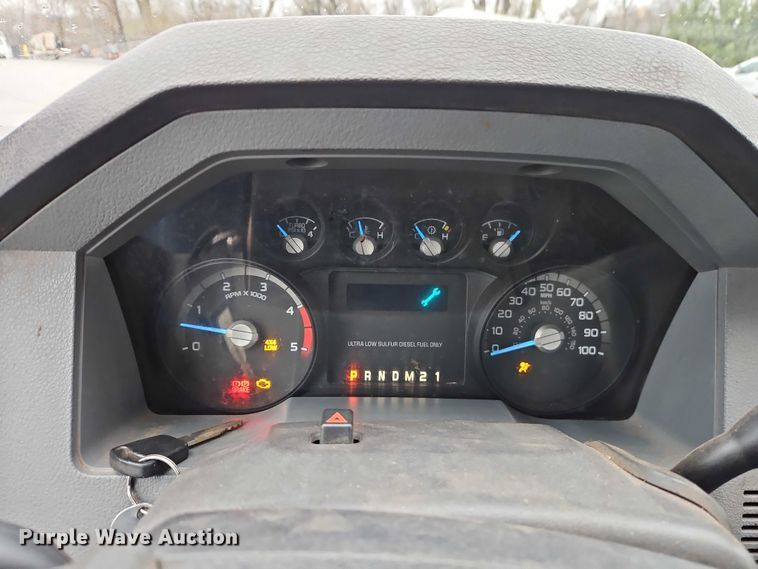 image for item EO7092 2011 Ford F350 dump flatbed pickup truck