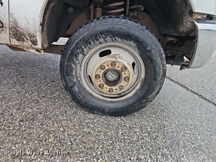 image for item EO7092 2011 Ford F350 dump flatbed pickup truck