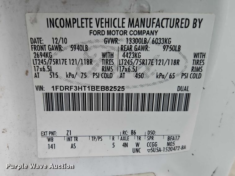 image for item EO7092 2011 Ford F350 dump flatbed pickup truck