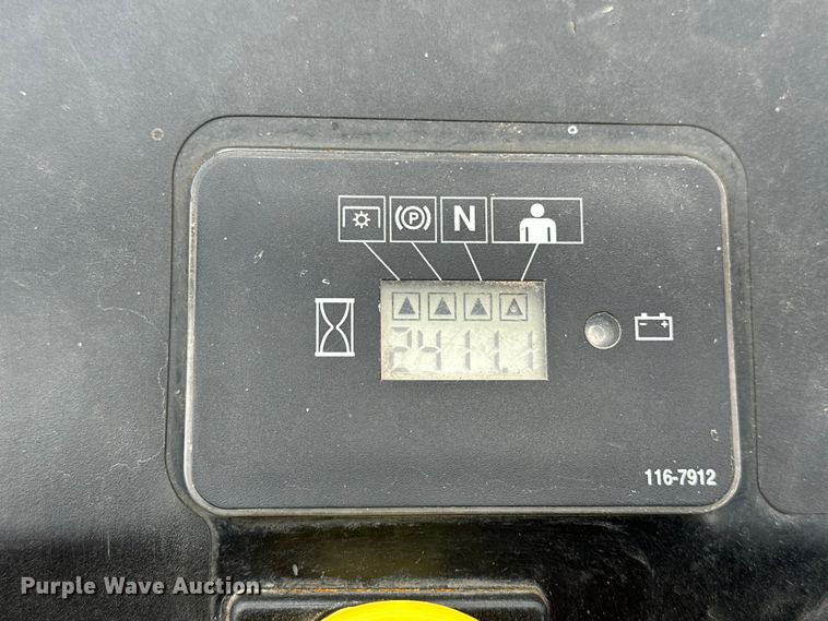 image for item EO7099 Exmark Lazer Z ZTR lawn mower