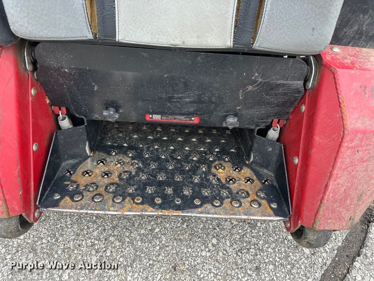 image for item EO7100 Exmark Lazer Z ZTR lawn mower