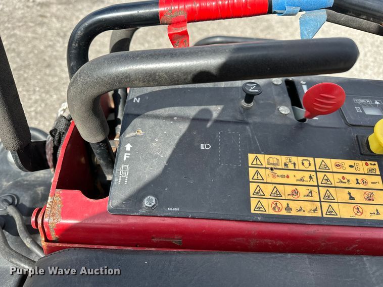 image for item EO7102 (4) Exmark Vertex ZTR lawn mower