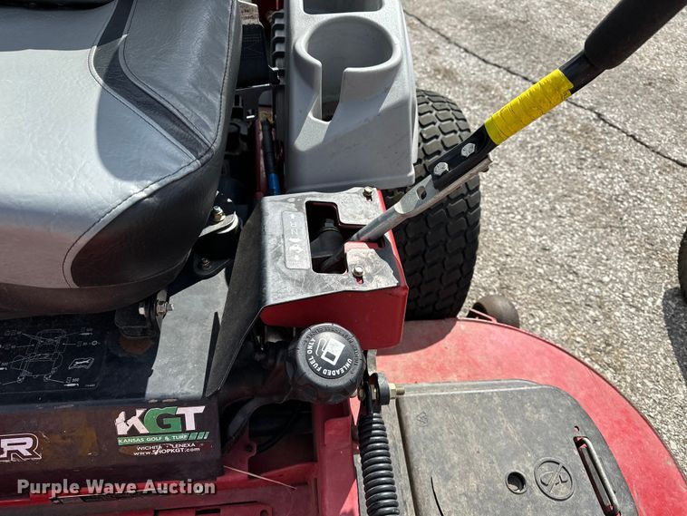 image for item EO7102 (4) Exmark Vertex ZTR lawn mower