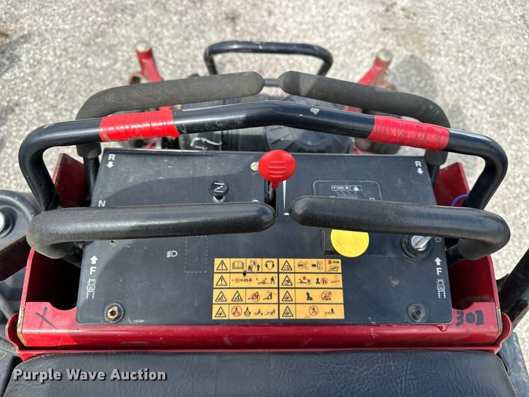 image for item EO7102 (4) Exmark Vertex ZTR lawn mower