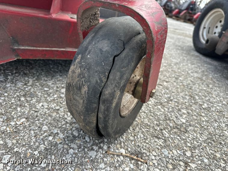 image for item EO7102 (4) Exmark Vertex ZTR lawn mower