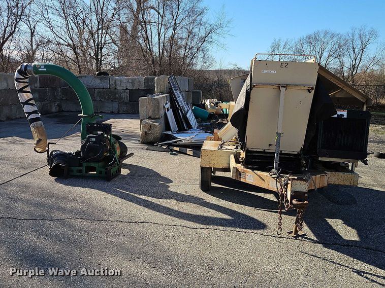 image for item EO7108 2008 Finn BB302-14 bark blower