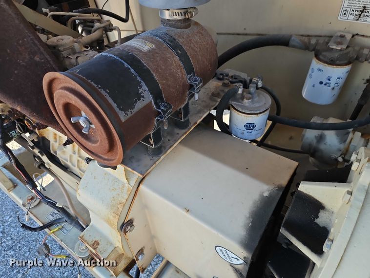 image for item EO7108 2008 Finn BB302-14 bark blower