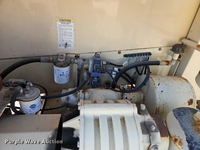 image for item EO7108 2008 Finn BB302-14 bark blower