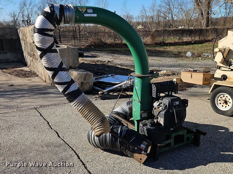 image for item EO7108 2008 Finn BB302-14 bark blower