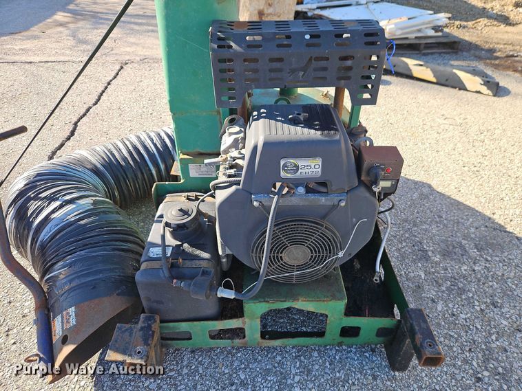 image for item EO7108 2008 Finn BB302-14 bark blower